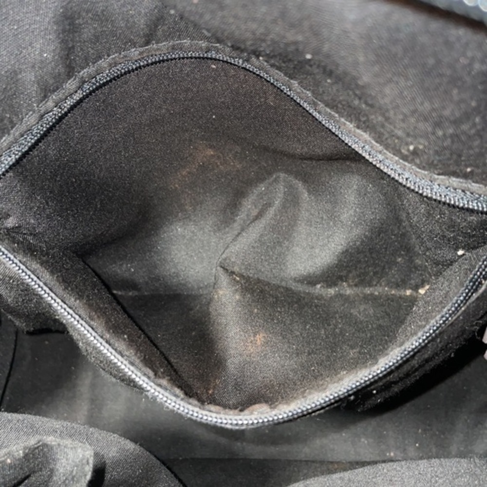 Liz Claiborne Vintage faux vegan leather backpack. Dark brown, can look black. - Picture 12 of 16